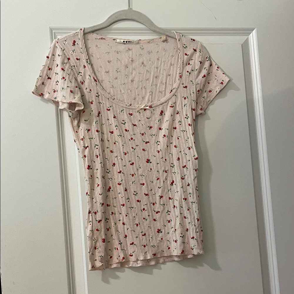 Doen Strawberry Tee